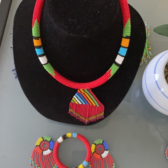 Beautiful Handcrafted Jewelries from Kenya - Picture 4 of 7